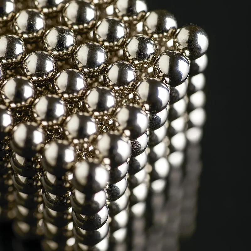 绿色转型背后的关键材料之战：高性能钕铁硼永磁供应链的全球重塑